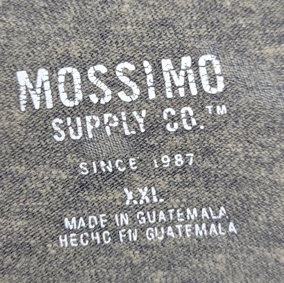 Mossimo Supply Heather Grey V-neck Short Sleeve T-Shirt - Picture 4 of 6